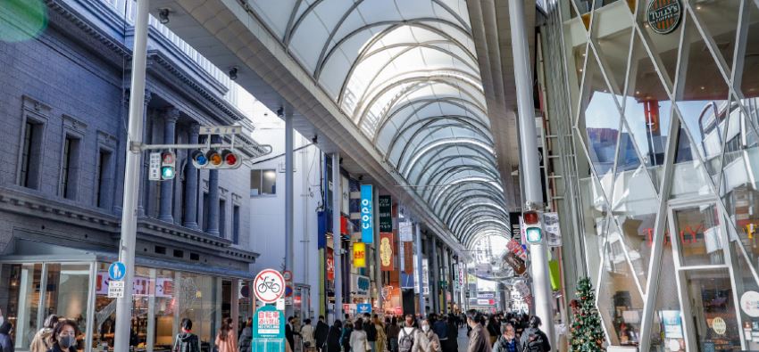 広島で出会えるおすすめスポット「広島本通商店街」